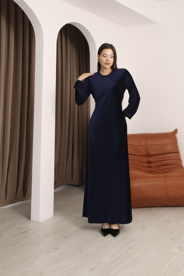Lacivert Multi Plise Elbise Uzun Kollu Bisiklet Yaka Bağcık Detaylı Rahat Elbise
