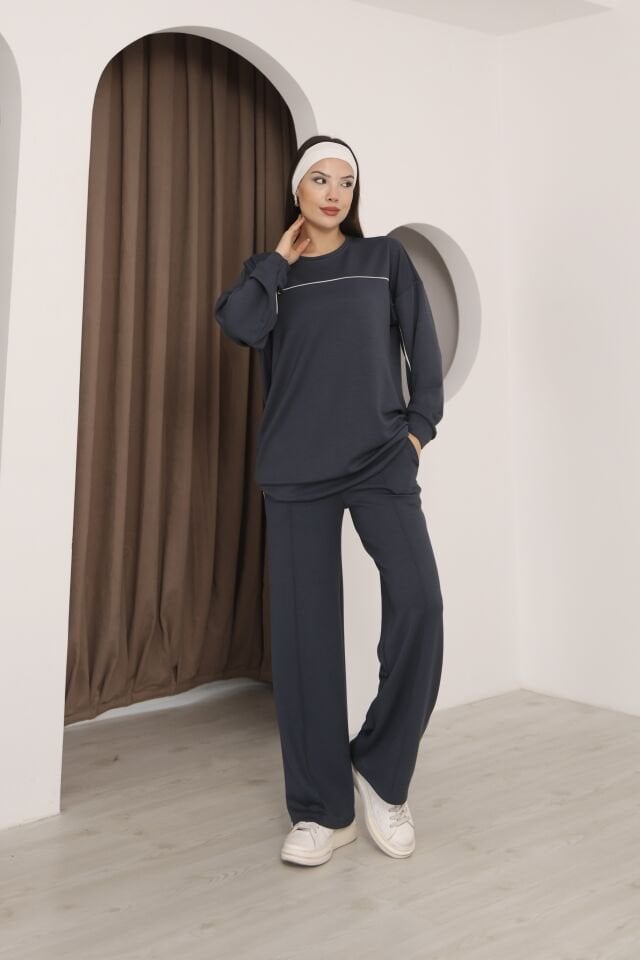 Şık Tasarım Alt Üst Ara Biyeli Bisiklet Yakalı Buluz,Cepli Nervür Dikişli Pantolonlu İkili Takım