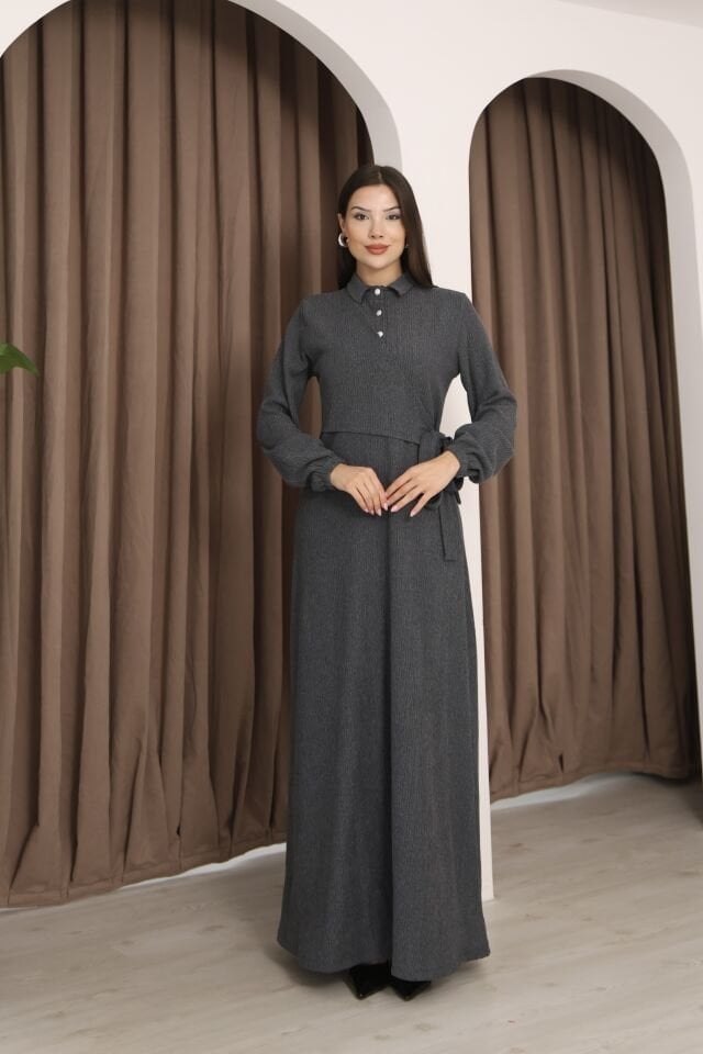 Poliviskon Yandan Bağlamalı Yakalı Önü Düğmeli Kol Ucu Lastikli Elbise